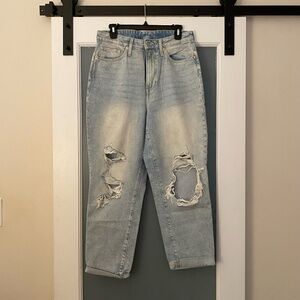 H&M CURVY FIT MOM JEANS